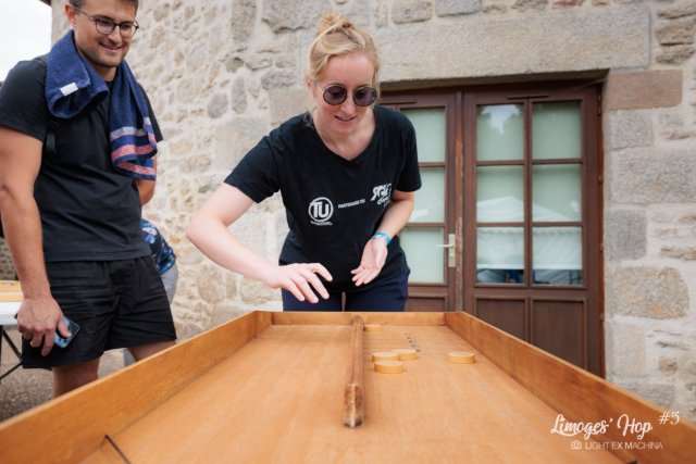 Limoges'Hop #5

Partage libre à des fins non promotionnelles ou commerciales, en créditant l'auteur (@lightexmachina).

© Alexandre - LIGHT EX MACHINA 2023, tous droits réservés.